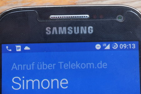 Samsung S4 mini.-2jpg.jpg