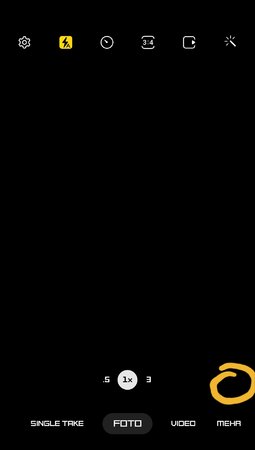 Screenshot_20210922-194210_Camera.jpg