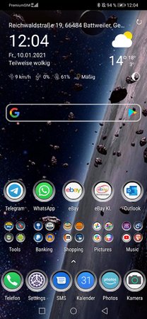 Screenshot_20211001_120434_com.teslacoilsw.launcher.jpg