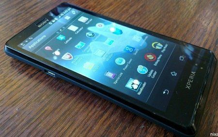 Sony_Xperia_T 01.jpg