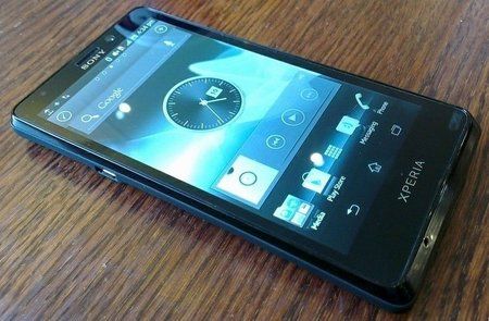 Sony_Xperia_T 05.jpg