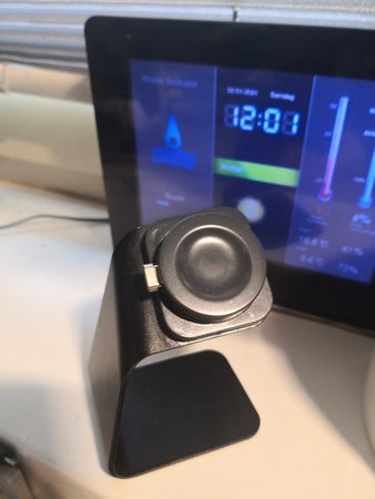 Docking 2.jpg Docking 2.jpg