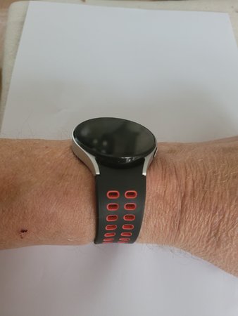 watch 4.jpg