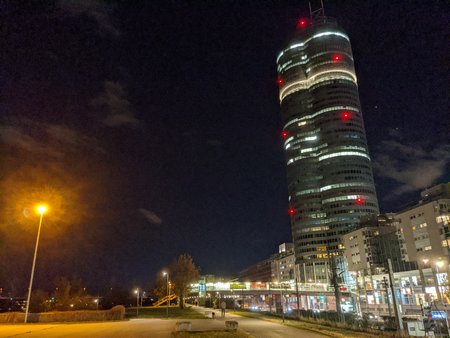 05P4.jpg