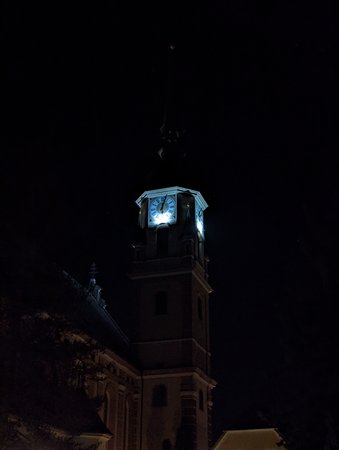 PXL_20211107_170416817.NIGHT.jpg