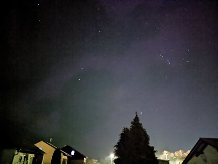 PXL_20211207_221809395.NIGHT~2.jpg
