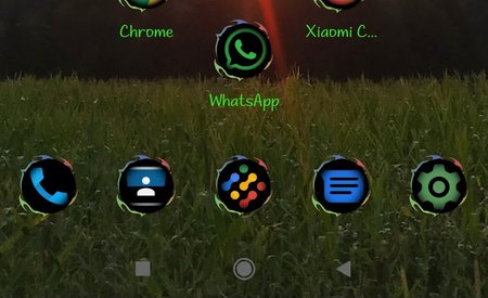 Screenshot_2021-12-30-23-42-29-292_com.teslacoilsw.launcher~2.jpg