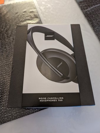 Bose 700.jpg