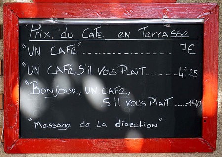 dgenif_Café.jpg