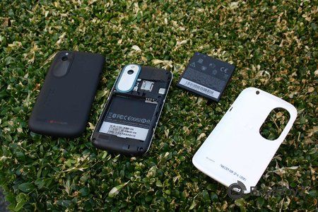 Hands-on-HTC-Desire-X12_BestBoyZ.jpg
