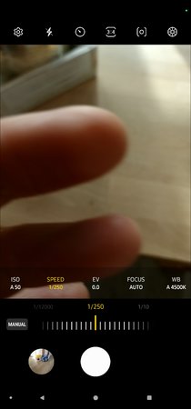 Screenshot_20220408-180344_Camera.jpg