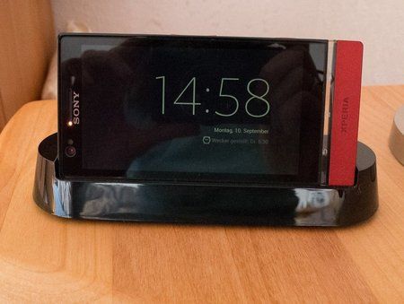 XperiaP-1.jpg