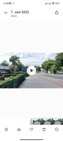Screenshot_2022-06-07-19-38-34-035_com.miui.gallery.jpg