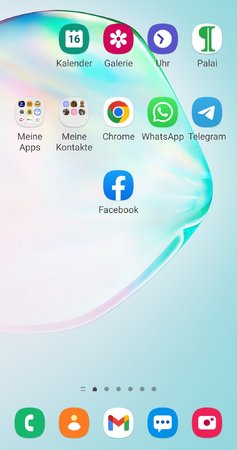 Screenshot_20220616-065231_One UI Home.jpg