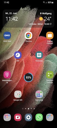 Screenshot_20220622-114257_One UI Home.jpg
