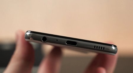 Samsung-Galaxy-A52s-19.jpg Samsung-Galaxy-A52s-19.jpg
