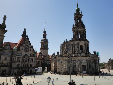 Dresden_Hofkirche_010.jpg