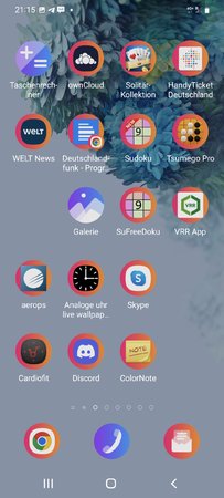 Screenshot_20220912-211541_One UI Home.jpg