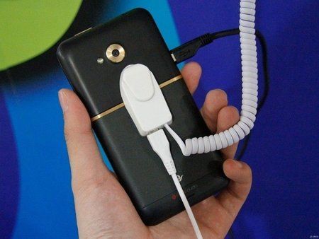 htc-one-xc-2.jpg