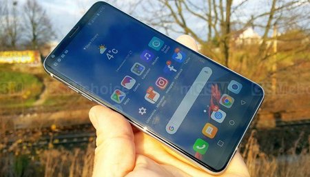 lg-v30-large.jpg