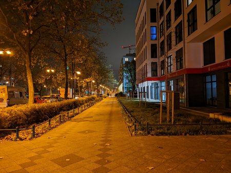 PXL_20221122_170044823.NIGHT.jpg