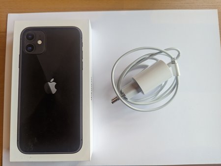 iPHONE 11 (1).jpg