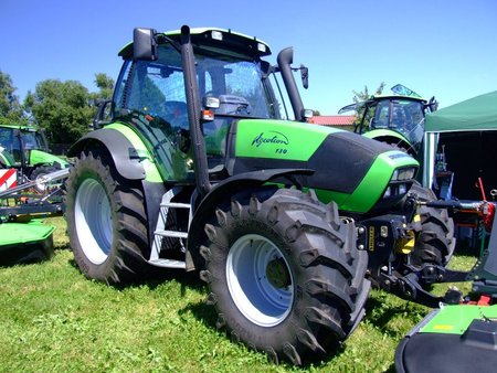 Trecker.jpg