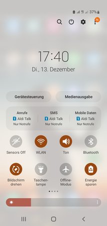 Screenshot_20221213-174051_One UI Home.jpg