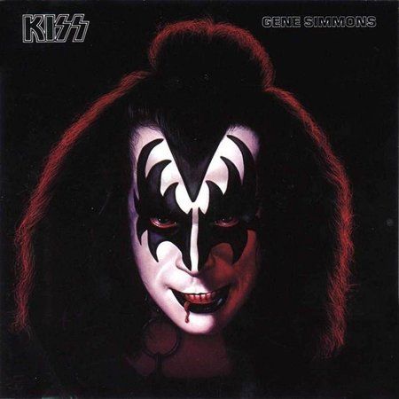 Kiss-Gene_Simmons-Frontal.jpg