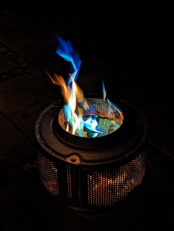 PXL_20221222_201345804.jpg