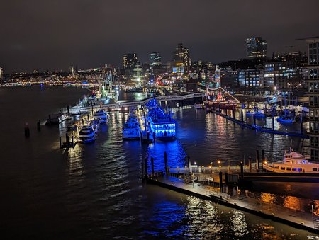 PXL_20221229_191614938.NIGHT.jpg