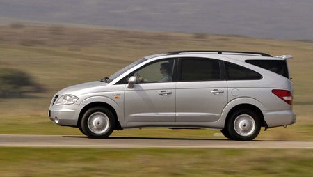 30507071-ssangyong-rodius-2DShRzfxbtfe.jpg