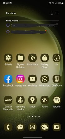 Screenshot_20230209_153331_One UI Home.jpg