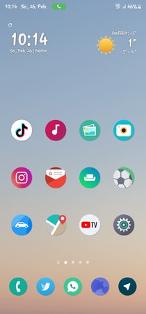 Screenshot_20230226_101418_One UI Home.jpg