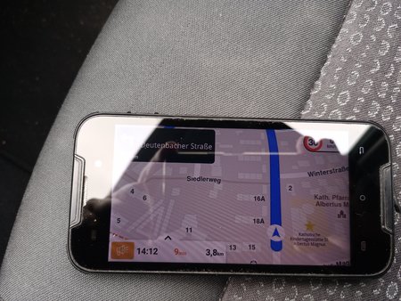 Mitlaufendes Smartphone.jpg