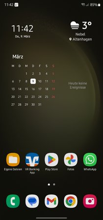 Screenshot_20230309_114226_One UI Home.jpg