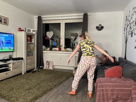 14 pro max Bewegung .jpg