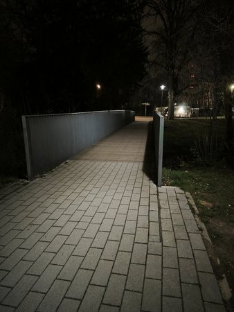 xiaomi_13_normal_authentic_2.jpg