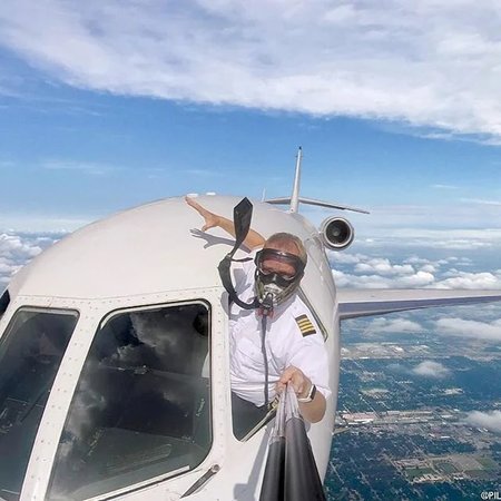 Cockpit offen.jpg