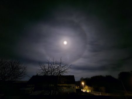 20230404_233351.jpg
