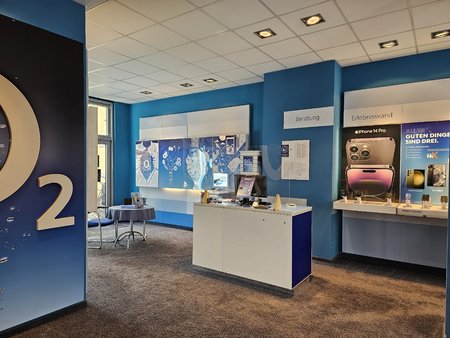 S23U2.jpg