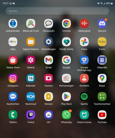 Screenshot_20230416_192110_One UI Home.jpg