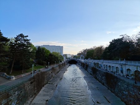 IMG_20230421_181948.jpg