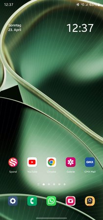 Screenshot_20230423_123708_One UI Home.jpg