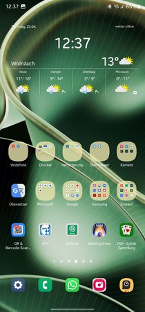 Screenshot_20230423_123718_One UI Home.jpg