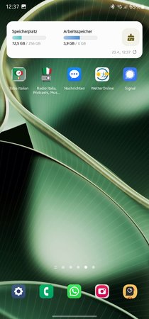 Screenshot_20230423_123723_One UI Home.jpg
