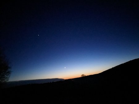 PXL_20230421_191406988.jpg