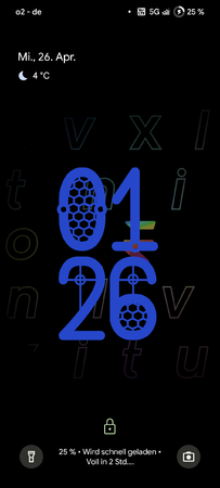 Screenshot_20230426-012615_Evolution X Launcher.png