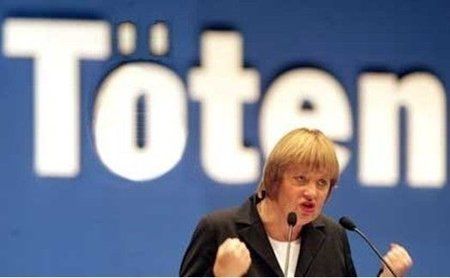 Angie-TÖTEN.jpg