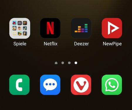 Screenshot_20230517_130341_One UI Home.jpg